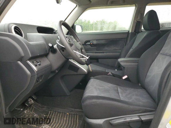 2012 Scion xB z VIN JTLZE4FE1C1144663, wystawiony jako Copart lot #59040605 z przebiegiem 199 468 mil mil oraz Tytuł czysty. Historia ofert i sprzedaży dostępna na DreamBid. Obrazek 7.