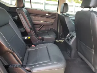 2021 Volkswagen Atlas SE with VIN 1V2JR2CA8MC591627, listed as a Copart auction lot 57173165 with 39,625 mi miles and Salvage title. Bid and sale history available at DreamBid. Image 11.