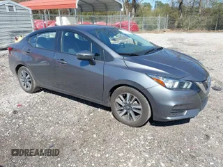 2021 Nissan Versa SV with VIN 3N1CN8EV4ML885218, listed as a IAAI auction lot 41717018 with 71,864 mi miles. Bid and sale history available at carsss.com. Image 1.