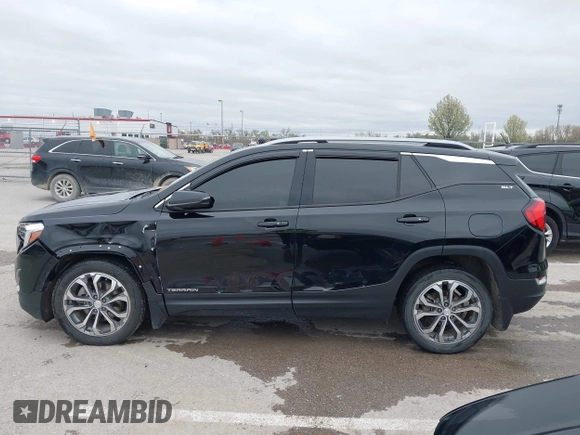 2020 GMC Terrain SLT with VIN 3GKALVEX1LL300155, listed as a IAAI auction lot 41886503 with 121,771 mi miles. Bid and sale history available at carsss.com. Image 14.