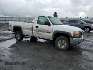 2004 GMC Sierra 2500HD Classic Work Truck with VIN 1GTHK24U54E228803, listed as a Copart auction lot 48887785 with 0 mi miles and Clean Title. Bid and sale history available at carsss.com. Image 4.