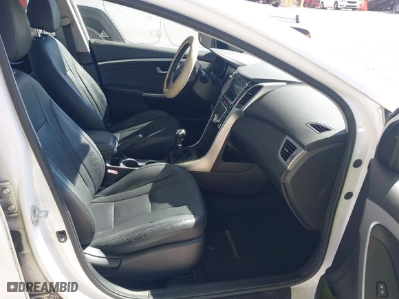 2014 Hyundai Elantra GT with VIN KMHD35LH9EU199066, listed as a IAAI auction lot 41471472 with 149,593 mi miles. Bid and sale history available at carsss.com. Image 5.
