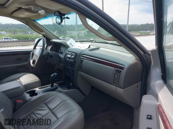 2004 Jeep Grand Cherokee Limited with VIN 1J8GW58N04C227468, listed as a IAAI auction lot 42615168 with 163,472 mi miles and . Bid and sale history available at DreamBid. Image 5.