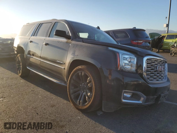 2020 GMC Yukon XL Denali with VIN 1GKS2HKJ8LR203469, listed as a Copart auction lot 89285255 with 0 mi miles and Salvage Title. Bid and sale history available at carsss.com. Image 4.