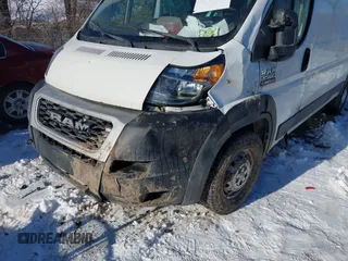 2020 Ram ProMaster Cargo with VIN 3C6URVJGXLE122352, listed as a IAAI auction lot 41331553 with 492,649 mi miles and . Bid and sale history available at carsss.com. Image 6.