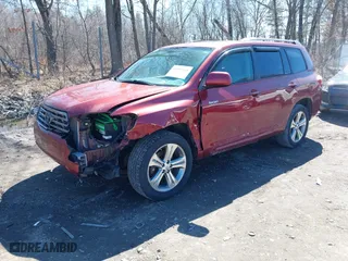 2009 Toyota Highlander Sport with VIN JTEES43A692116442, listed as a IAAI auction lot 41901241 with 316,874 mi miles. Bid and sale history available at carsss.com. Image 2.