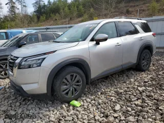 2023 Nissan Pathfinder SV with VIN 5N1DR3BC8PC243303, listed as a Copart auction lot 45817675 with 48,288 mi miles and Salvage Title. Bid and sale history available at carsss.com. Image 1.