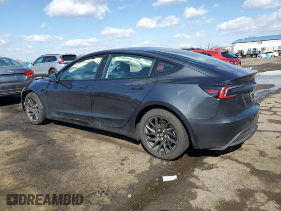 2024 Tesla Model 3 z VIN 5YJ3E1EA6RF731388, wystawiony jako Copart lot #50334065 z przebiegiem 8 305 mil mil oraz Szkoda całkowita • Salvage title. Historia ofert i sprzedaży dostępna na DreamBid. Obrazek 2.