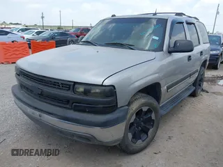 2005 Chevrolet Tahoe LT with VIN 1GNEC13T45J212286, listed as a IAAI auction lot 42704610 with 195,479 mi miles and . Bid and sale history available at DreamBid. Image 2.
