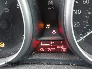 2014 Mazda 5 Sport with VIN JM1CW2BL7E0171690, listed as a IAAI auction lot 42048668 with 196,775 mi miles and . Bid and sale history available at carsss.com. Image 7.