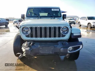 2024 Jeep Wrangler Sahara with VIN 1C4PJXEN6RW110988, listed as a Copart auction lot 46257325 with 39,889 mi miles and Clean title. Bid and sale history available at DreamBid. Image 5.