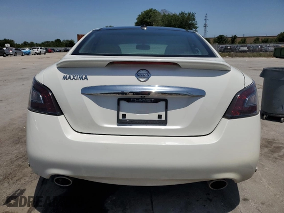 2013 Nissan Maxima SV z VIN 1N4AA5AP0DC820096, wystawiony jako Copart lot #56989385 z przebiegiem 137 982 mil mil oraz Szkoda całkowita • Salvage title. Historia ofert i sprzedaży dostępna na DreamBid. Obrazek 6.