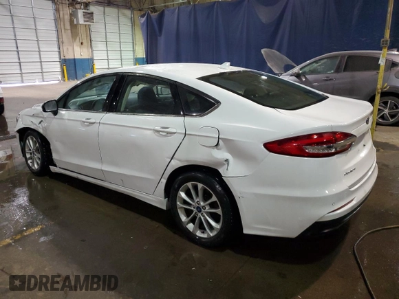 2020 Ford Fusion SE with VIN 3FA6P0H71LR195334, listed as a Copart auction lot 42051025 with 47,162 mi miles and Non Repairable. Bid and sale history available at carsss.com. Image 2.