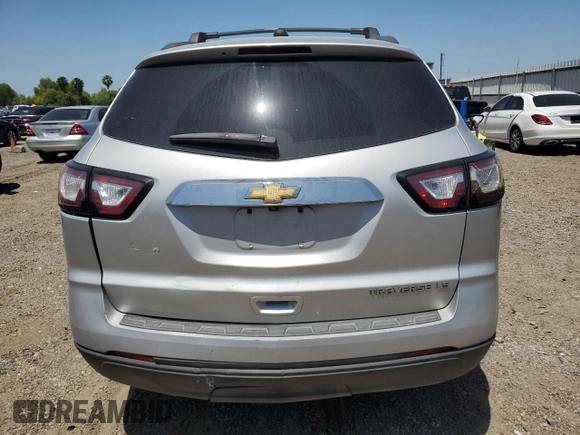 2016 Chevrolet Traverse LS z VIN 1GNKRFED3GJ204445, wystawiony jako Copart lot #52771545 z przebiegiem 118 417 mil mil oraz Szkoda całkowita • Salvage title. Historia ofert i sprzedaży dostępna na DreamBid. Obrazek 6.