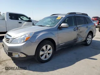 2011 Subaru Outback Premium z VIN 4S4BRCCC6B3310172, wystawiony jako Copart lot #53292565 z przebiegiem Nie podano mil oraz Czysty tytuł • Clean title. Historia ofert i sprzedaży dostępna na DreamBid. Obrazek 1.