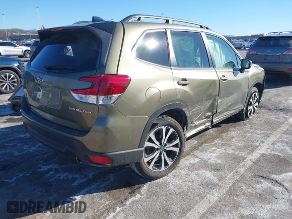 2024 Subaru Forester Limited with VIN JF2SKALC7RH423320, listed as a IAAI auction lot 41417270 with 7,506 mi miles. Bid and sale history available at carsss.com. Image 4.