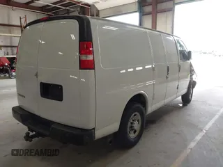 2017 Chevrolet Express Cargo with VIN 1GCWGAFF3H1323763, listed as a IAAI auction lot 42036865 with Not provided miles and . Bid and sale history available at DreamBid. Image 4.