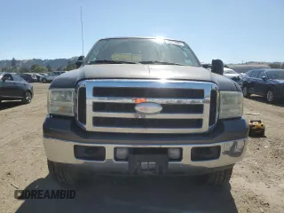2007 Ford F-250 XL with VIN 1FTSW21P57EA59900, listed as a Copart auction lot 58787085 with 216,385 mi miles and Salvage title. Bid and sale history available at DreamBid. Image 5.