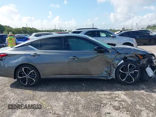 2024 Nissan Altima SR with VIN 1N4BL4CV6RN408829, listed as a IAAI auction lot 41921544 with 6,672 mi miles and . Bid and sale history available at carsss.com. Image 13.