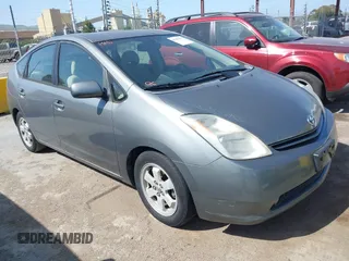 2004 Toyota Prius with VIN JTDKB20U840110110, listed as a IAAI auction lot 42101277 with 1 mi miles. Bid and sale history available at carsss.com. Image 1.