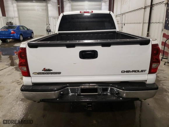2003 Chevrolet Silverado 1500 LT with VIN 2GCEK19T131282872, listed as a Copart auction lot 82760024 with 190,615 mi miles and Salvage Title. Bid and sale history available at carsss.com. Image 6.