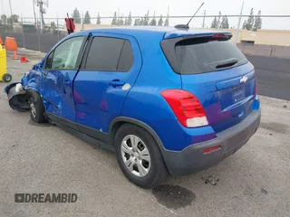 2015 Chevrolet Trax LS with VIN KL7CJKSB5FB252602, listed as a IAAI auction lot 41856675 with 204,530 mi miles. Bid and sale history available at carsss.com. Image 3.