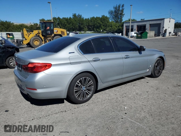 2018 BMW 5 Series 530e with VIN WBAJA9C52JG623073, listed as a Copart auction lot 82718984 with 79,543 mi miles and Clean title. Bid and sale history available at DreamBid. Image 3.