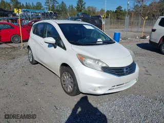2015 Nissan Versa Note S with VIN 3N1CE2CP9FL390498, listed as a IAAI auction lot 41367509 with 209,266 mi miles. Bid and sale history available at carsss.com. Image 1.