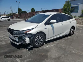 2018 Toyota Prius Plus with VIN JTDKARFP9J3083152, listed as a Copart auction lot 65154395 with 177,453 mi miles and Salvage title. Bid and sale history available at DreamBid. Image 1.
