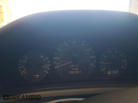 2002 Mercedes-Benz CLK 320/430 with VIN WDBLK70G92T123342, listed as a Copart auction lot 55802905 with 93,991 mi miles and Salvage Title. Bid and sale history available at DreamBid. Image 9.
