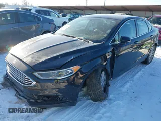 2017 Ford Fusion SE с VIN 3FA6P0HD7HR365399, выставлен на аукционе IAAI как лот 41319317 с пробегом Не указан миль и . История ставок и продаж доступна на DreamBid. Изображение 2.