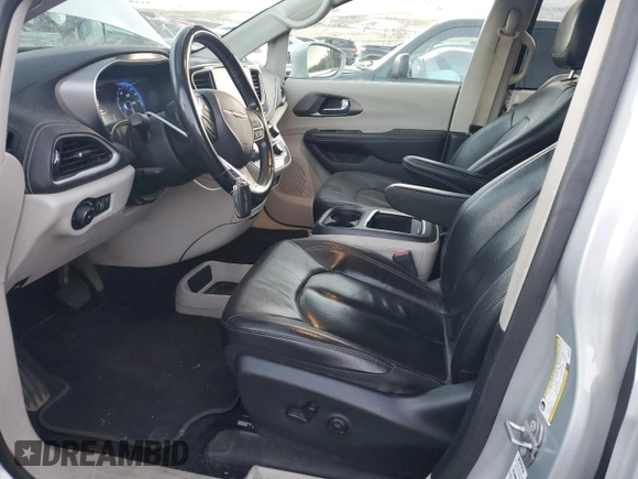 2022 Chrysler Pacifica Touring L z VIN 2C4RC3BG4NR184642, wystawiony jako Copart lot #85393494 z przebiegiem 137 326 mil mil oraz Tytuł czysty. Historia ofert i sprzedaży dostępna na DreamBid. Obrazek 7.
