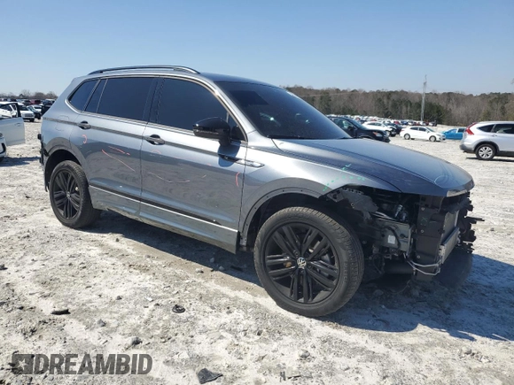 2022 Volkswagen Tiguan SE R-Line Black with VIN 3VVCB7AX5NM080672, listed as a Copart auction lot 48558245 with 29,934 mi miles and Salvage Title. Bid and sale history available at DreamBid. Image 4.