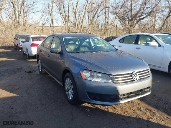 2015 Volkswagen Passat 1.8T S with VIN 1VWAT7A35FC093034, listed as a IAAI auction lot 41667700 with 127,649 mi miles. Bid and sale history available at carsss.com. Image 1.