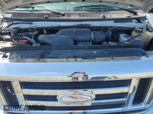 2014 Ford Econoline Passenger XL z VIN 1FBSS3BL7EDB04033, wystawiony jako Copart lot #48813185 z przebiegiem 328 267 mil mil oraz Szkoda całkowita • Salvage title. Historia ofert i sprzedaży dostępna na DreamBid. Obrazek 12.