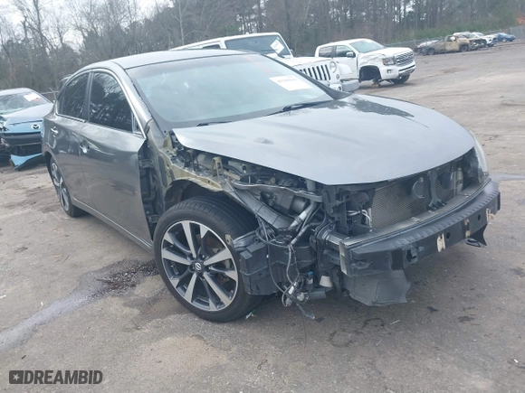 2016 Nissan Altima 3.5 SL with VIN 1N4BL3AP7GC276722, listed as a IAAI auction lot 41388100 with 154,182 mi miles. Bid and sale history available at carsss.com. Image 6.
