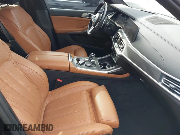 2021 BMW X7 M50i with VIN 5UXCX6C07M9G39230, listed as a IAAI auction lot 41409366 with 63,965 mi miles. Bid and sale history available at carsss.com. Image 5.