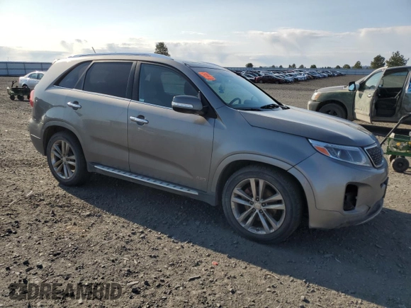 2014 Kia Sorento SX with VIN 5XYKWDA72EG483308, listed as a Copart auction lot 54110245 with 174,104 mi miles and Clean Title. Bid and sale history available at carsss.com. Image 4.