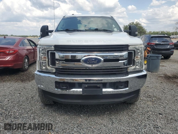 2017 Ford F-250 Lariat с VIN 1FT7W2B60HEF31434, выставлен на аукционе Copart как лот 56346125 с пробегом Не указан миль и Списание • Salvage title. История ставок и продаж доступна на DreamBid. Изображение 5.