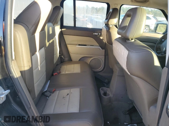2008 Jeep Patriot Limited with VIN 1J8FT48W88D708754, listed as a Copart auction lot 83832574 with Not Provided miles and Salvage Title. Bid and sale history available at DreamBid. Image 11.