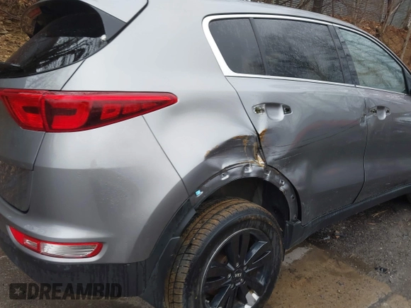 2017 Kia Sportage LX with VIN KNDPMCAC8H7173202, listed as a IAAI auction lot 41938786 with 80,022 mi miles and . Bid and sale history available at carsss.com. Image 21.