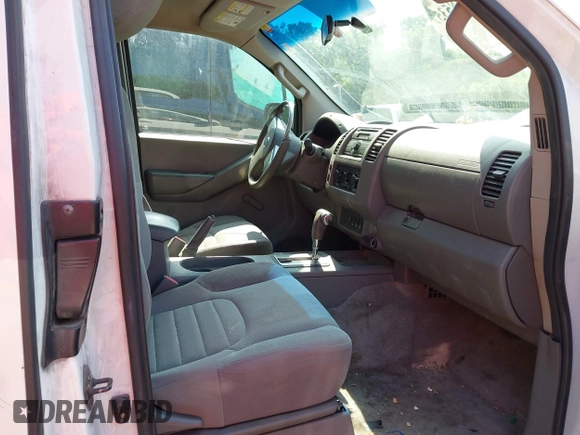 2013 Nissan Frontier S with VIN 1N6BD0CT2DN721770, listed as a IAAI auction lot 42385357 with 239,276 mi miles and . Bid and sale history available at DreamBid. Image 5.