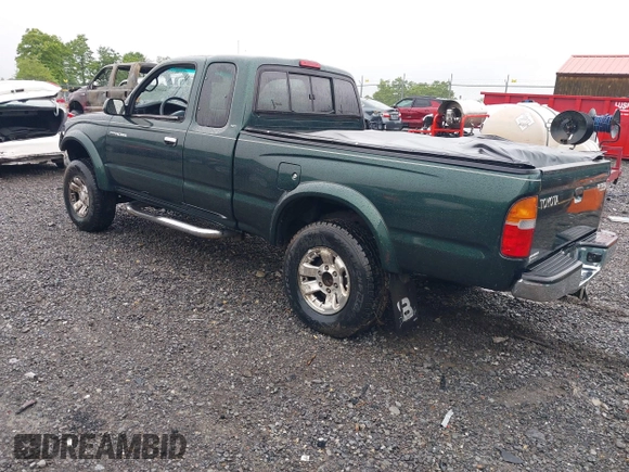 2000 Toyota Tacoma PreRunner with VIN 5TESM92N4YZ695931, listed as a IAAI auction lot 42352013 with 194,454 mi miles and . Bid and sale history available at DreamBid. Image 3.