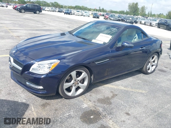 2013 Mercedes-Benz SLK 350 z VIN WDDPK5HA8DF054593, wystawiony jako IAAI lot #41821009 z przebiegiem 148 571 mil mil oraz . Historia ofert i sprzedaży dostępna na DreamBid. Obrazek 17.