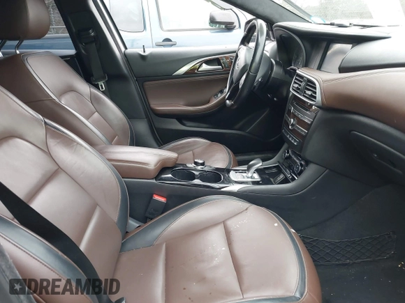 2017 Infiniti QX30 Luxury with VIN SJKCH5CR3HA031551, listed as a IAAI auction lot 41433856 with 113,570 mi miles. Bid and sale history available at carsss.com. Image 5.