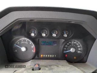 2014 Ford F-250 XL with VIN 1FTBF2B69EEA26787, listed as a Copart auction lot 49214335 with 62,142 mi miles and Salvage title. Bid and sale history available at DreamBid. Image 9.