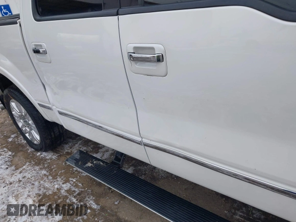 2013 Ford F-150 XL with VIN 1FTFW1ET1DFD50855, listed as a IAAI auction lot 41401837 with 196,003 mi miles. Bid and sale history available at carsss.com. Image 18.