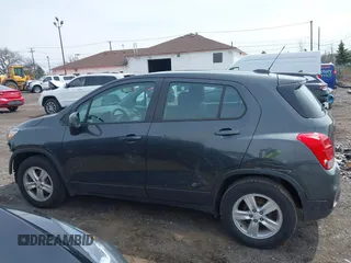 2020 Chevrolet Trax LS with VIN 3GNCJKSBXLL185161, listed as a IAAI auction lot 42032231 with 82,587 mi miles and . Bid and sale history available at DreamBid. Image 12.