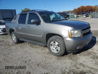 2007 Chevrolet Avalanche LT w/3LT with VIN 3GNFK12307G145294, listed as a Copart auction lot 77200584 with 176,694 mi miles and Clean Title. Bid and sale history available at carsss.com. Image 4.