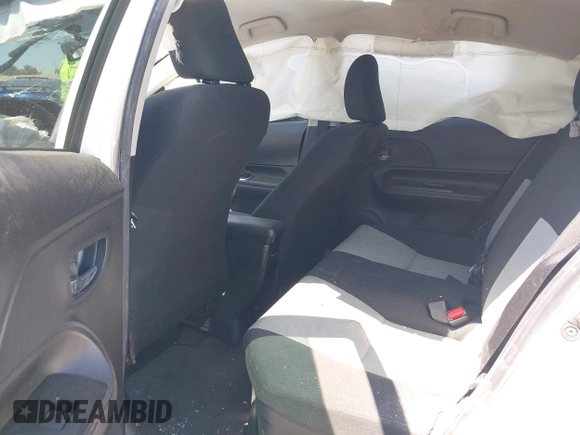 2015 Toyota Prius One with VIN JTDKDTB34F1112714, listed as a IAAI auction lot 42019567 with 163,411 mi miles and . Bid and sale history available at carsss.com. Image 8.